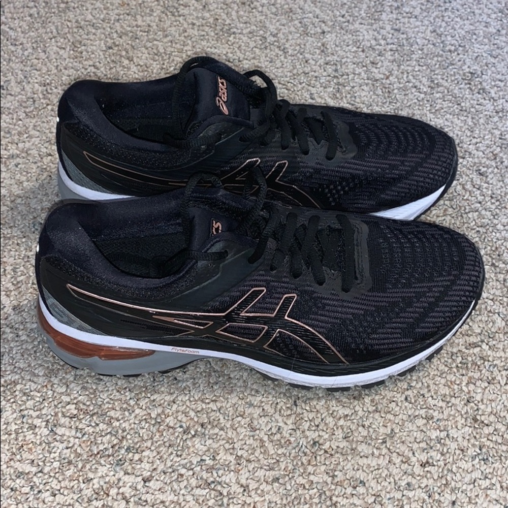 ASICS GT-2000 8 Rose Gold